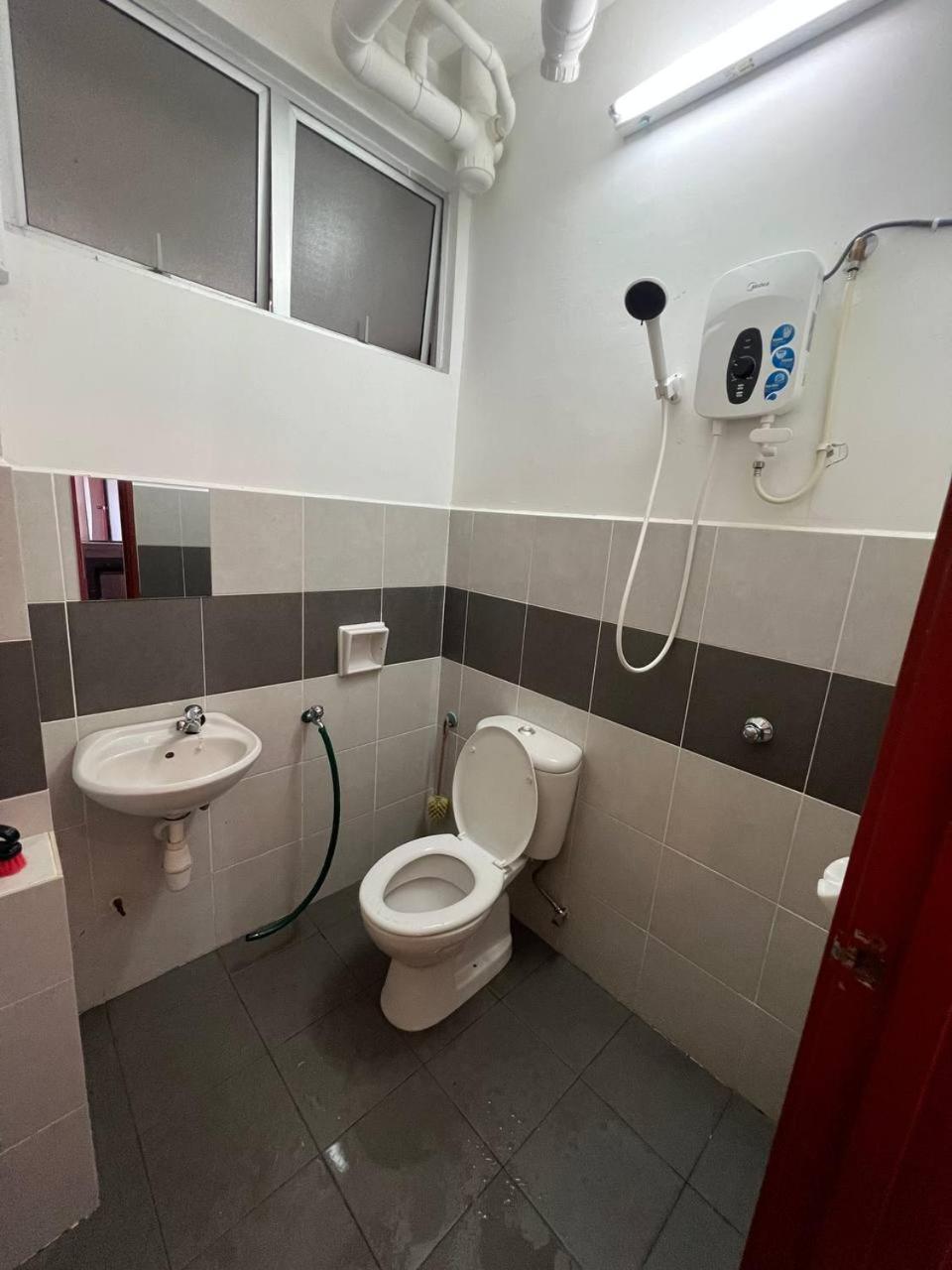 Homestay Kuala Terengganu Affan02 Dekat Pantai Batu Buruk