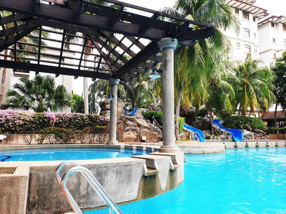 Mahkota Pool View Apartment near A’Famosa & Jonker view 3