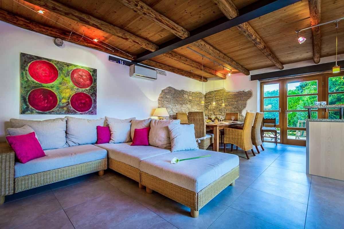 Villa Perla Sisan view 5