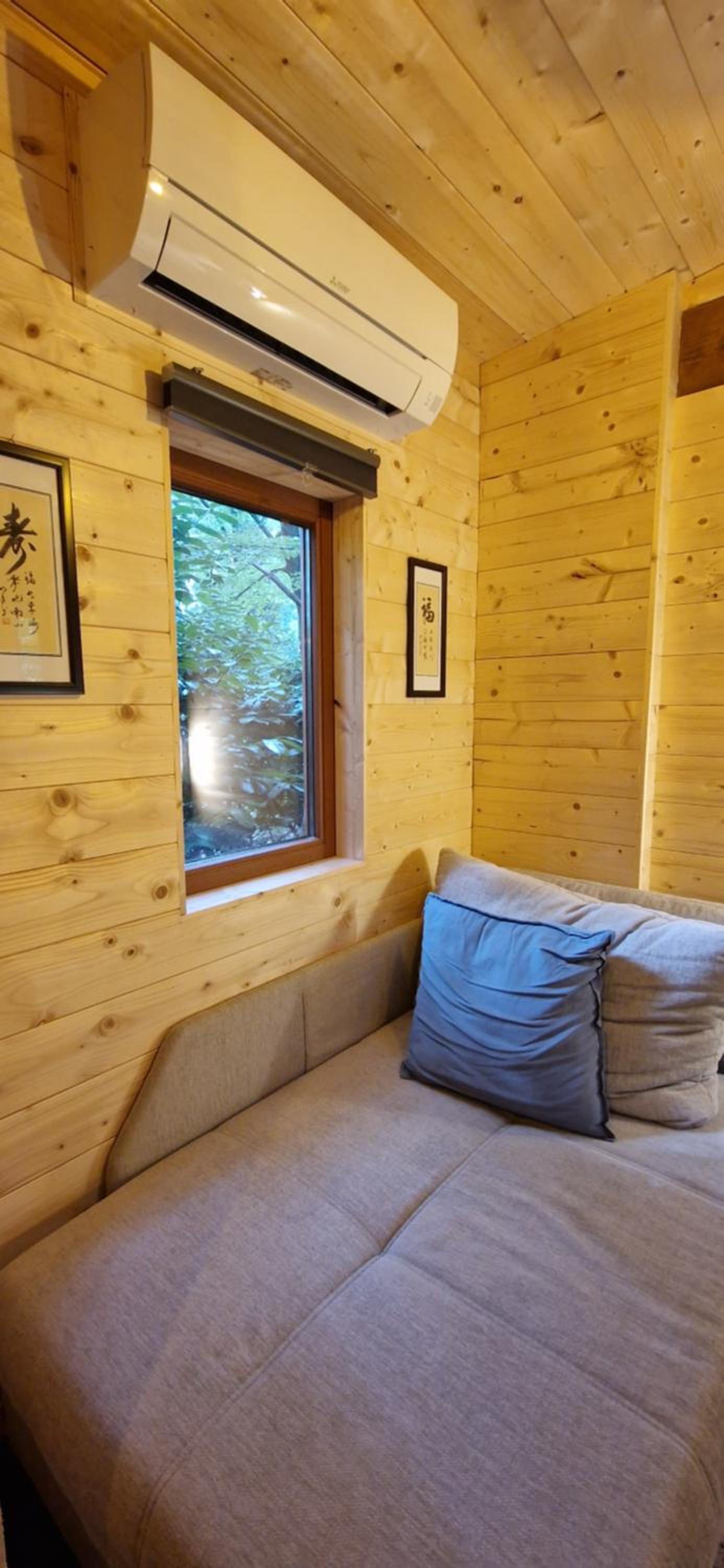 Utopia Village - Art & Nature Lodges
