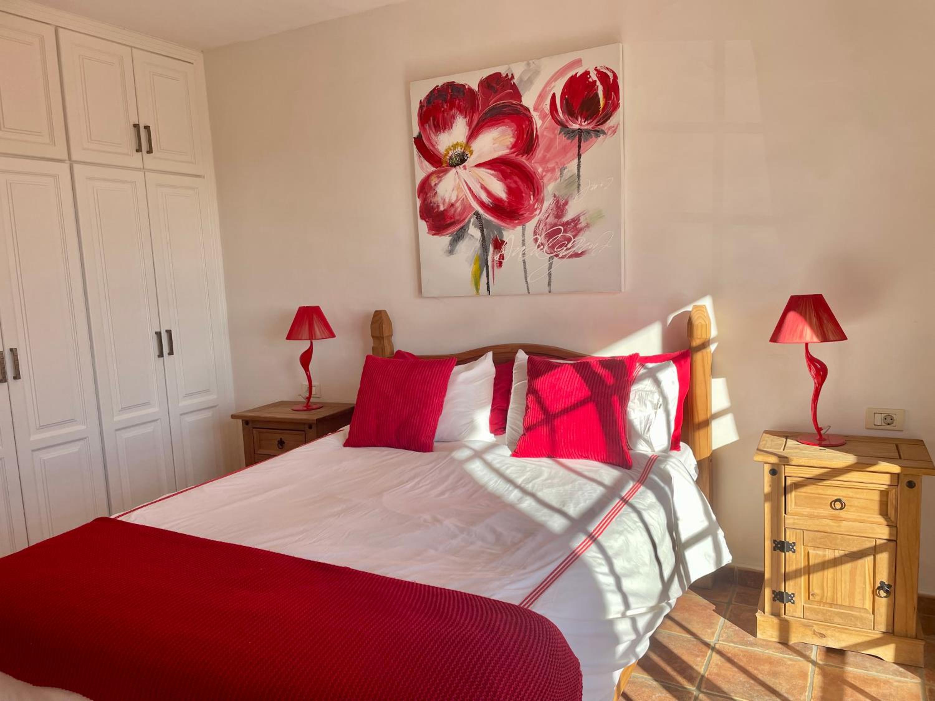 Villa Consuelo - Quiet Location Close to Resorts view 3