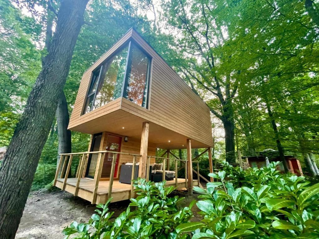 Utopia Village - Art & Nature Lodges