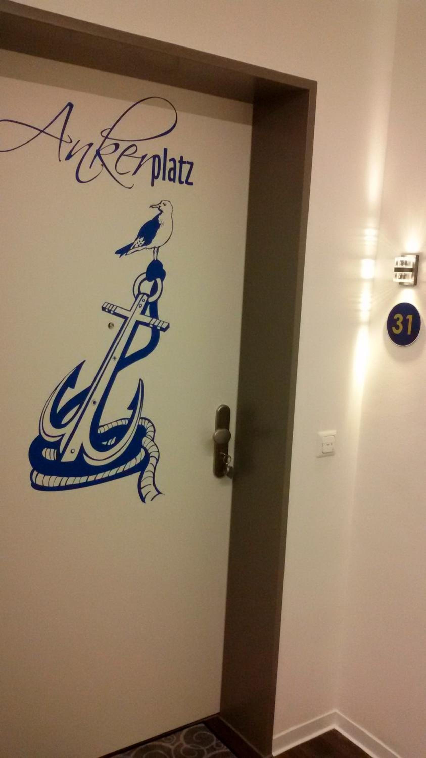 Apartment 31