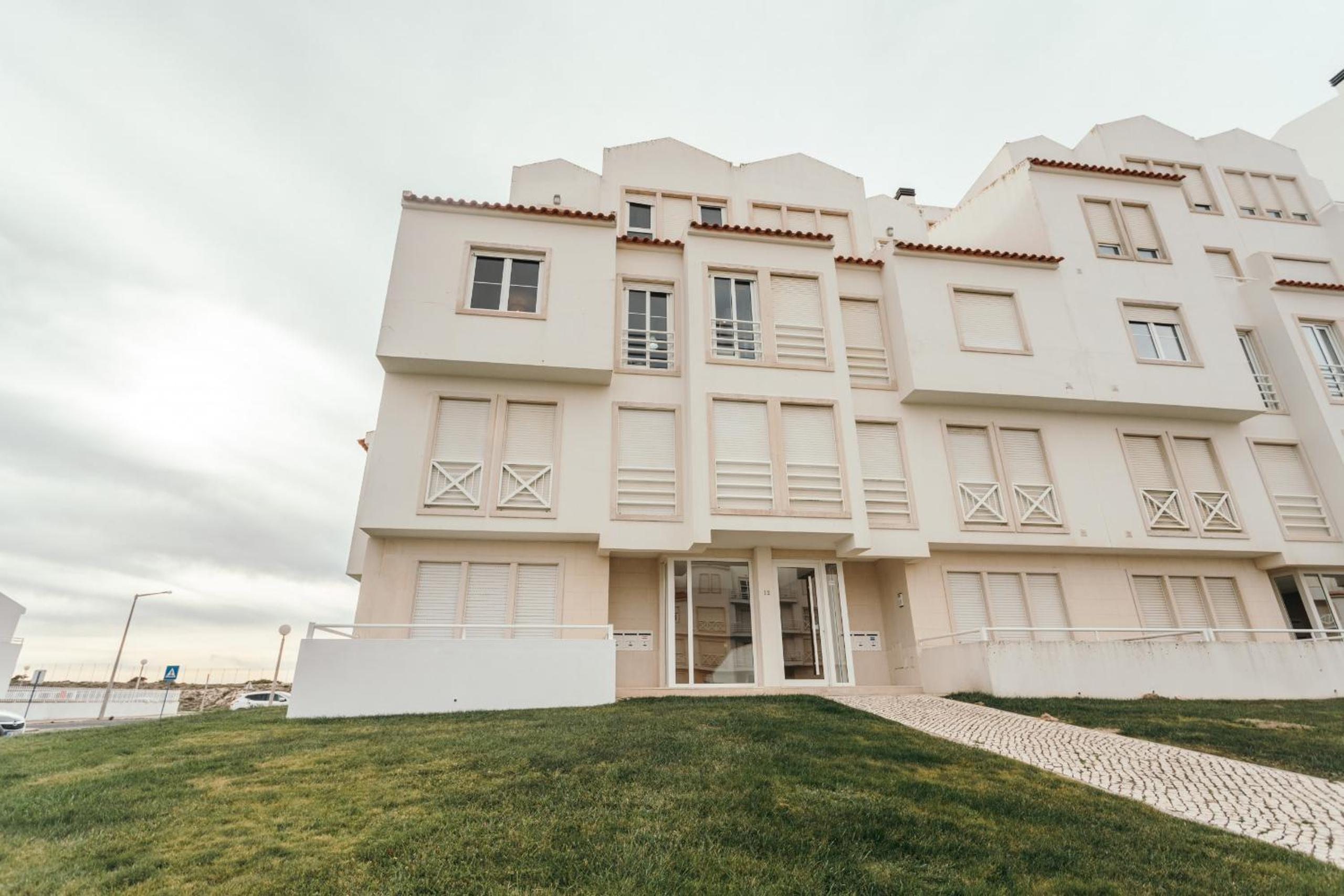 Best Houses 27: Duplex Baleal Beach Retreat