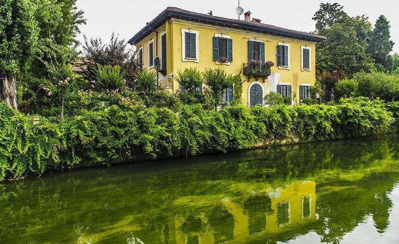 CaseOspitali - Casa Milangeles, bilocale in stile pop e vintage x2