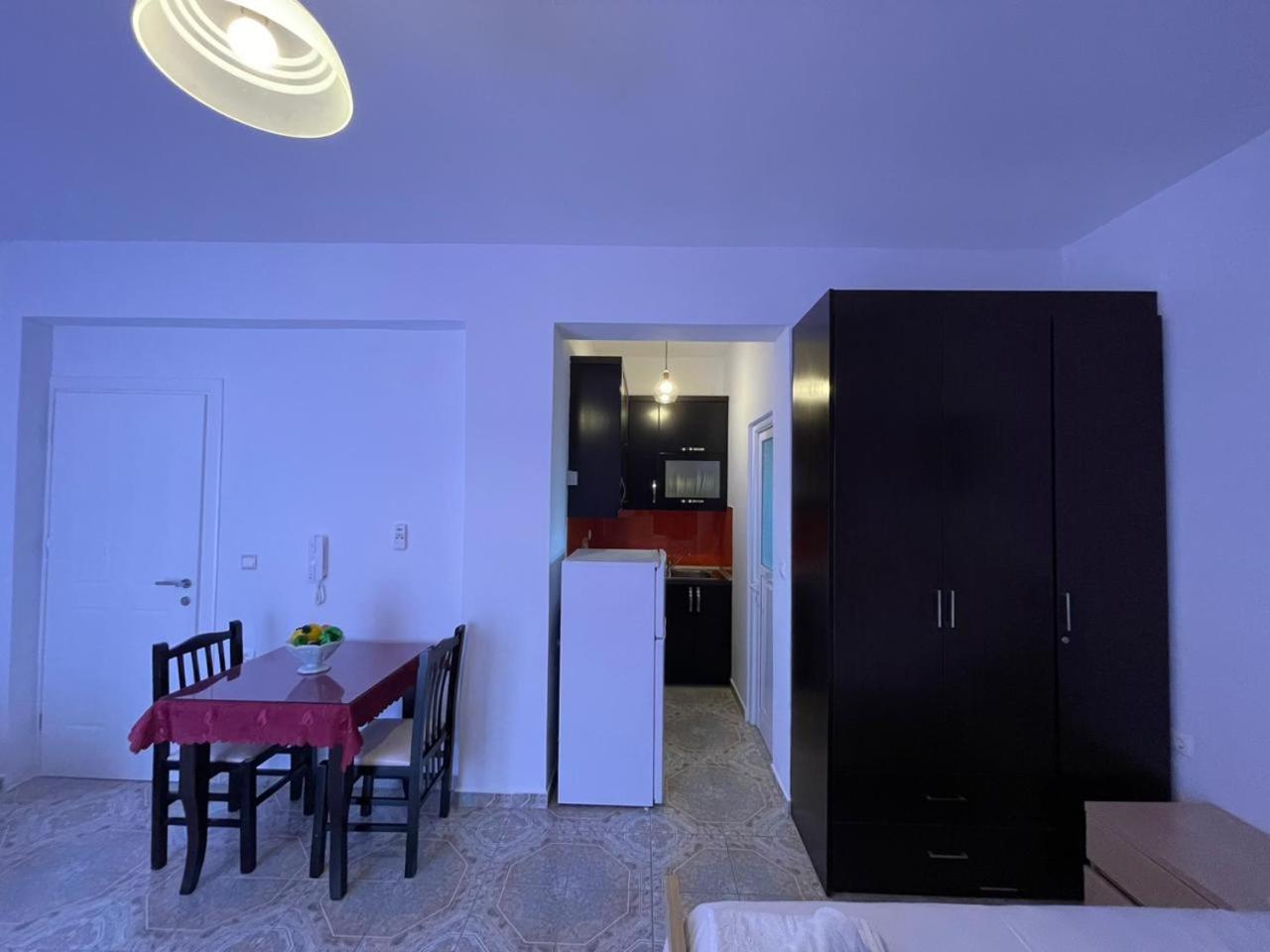 Levend Apartments