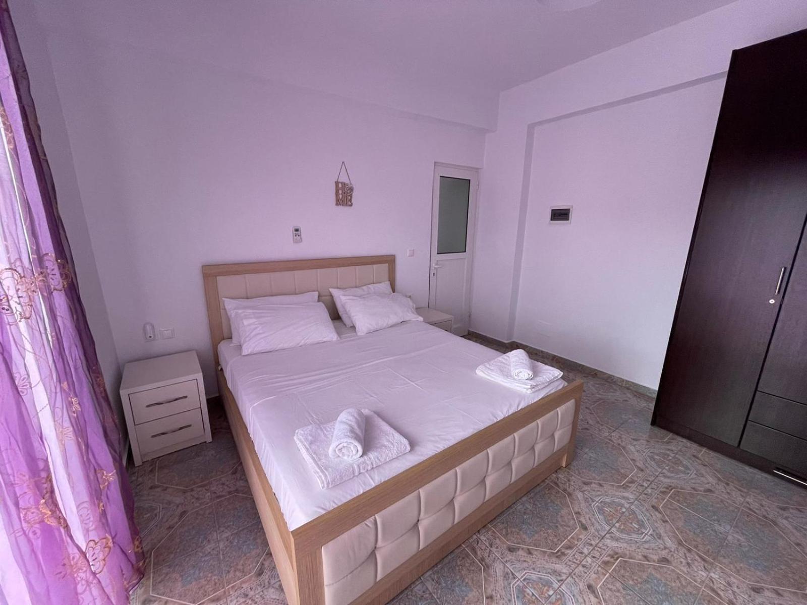 Levend Apartments