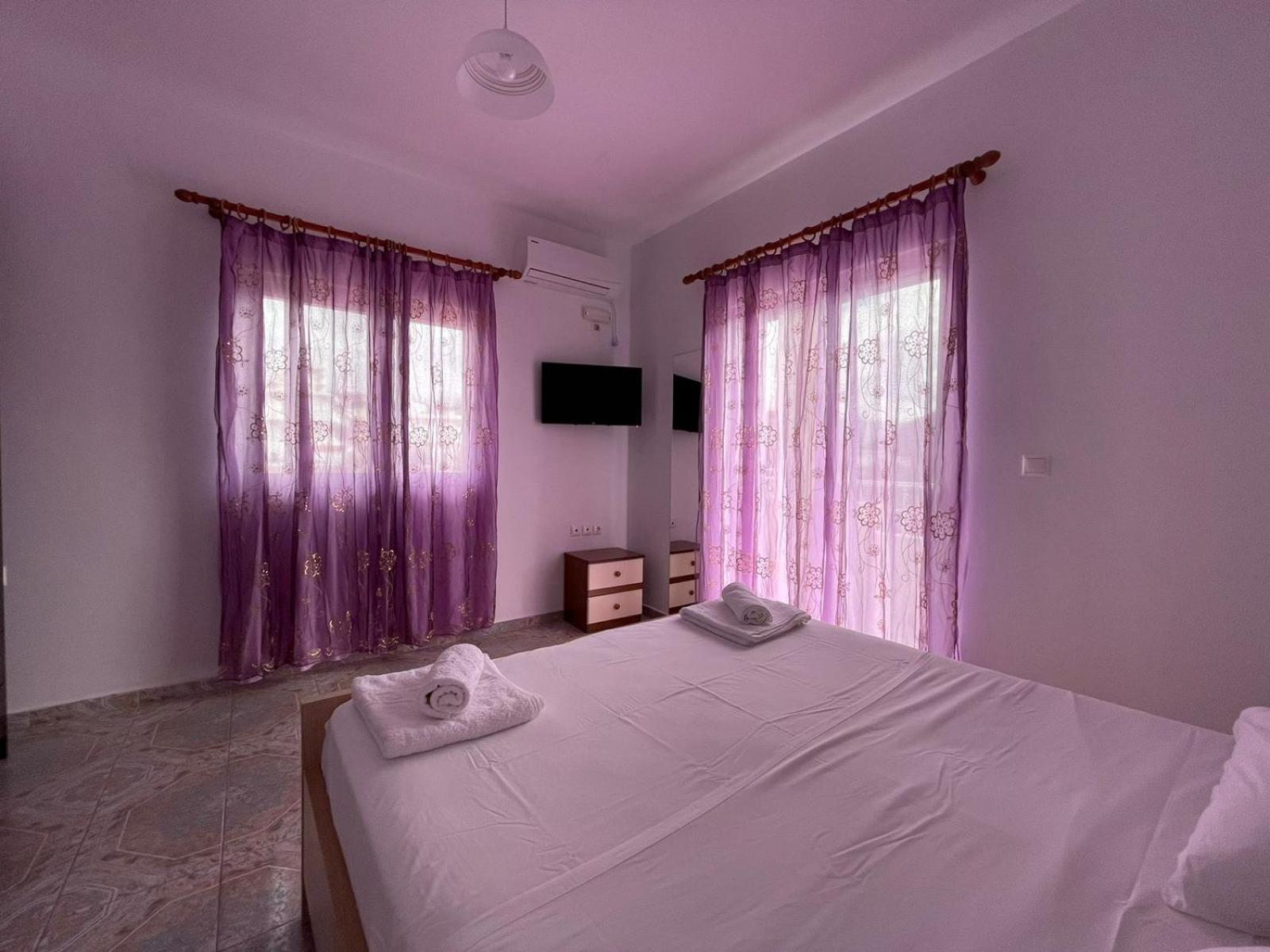 Levend Apartments