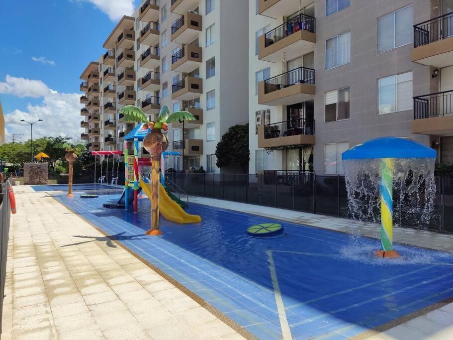 Apartamento en Hacienda Peñalisa Ceiba, Sol, Piscina y descanso