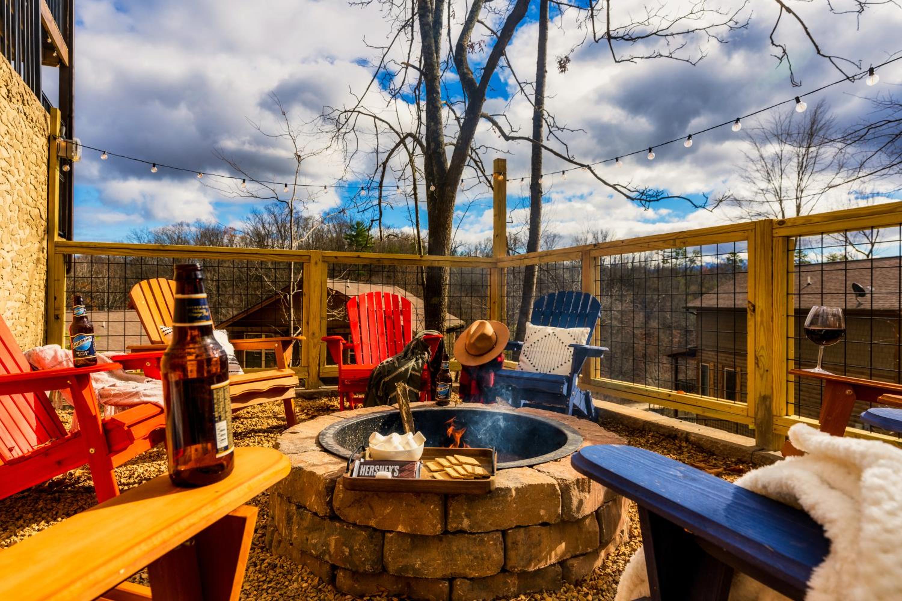 NEW Discount, Private Pool, Fire Pit, Theater, Hot Tub view 3