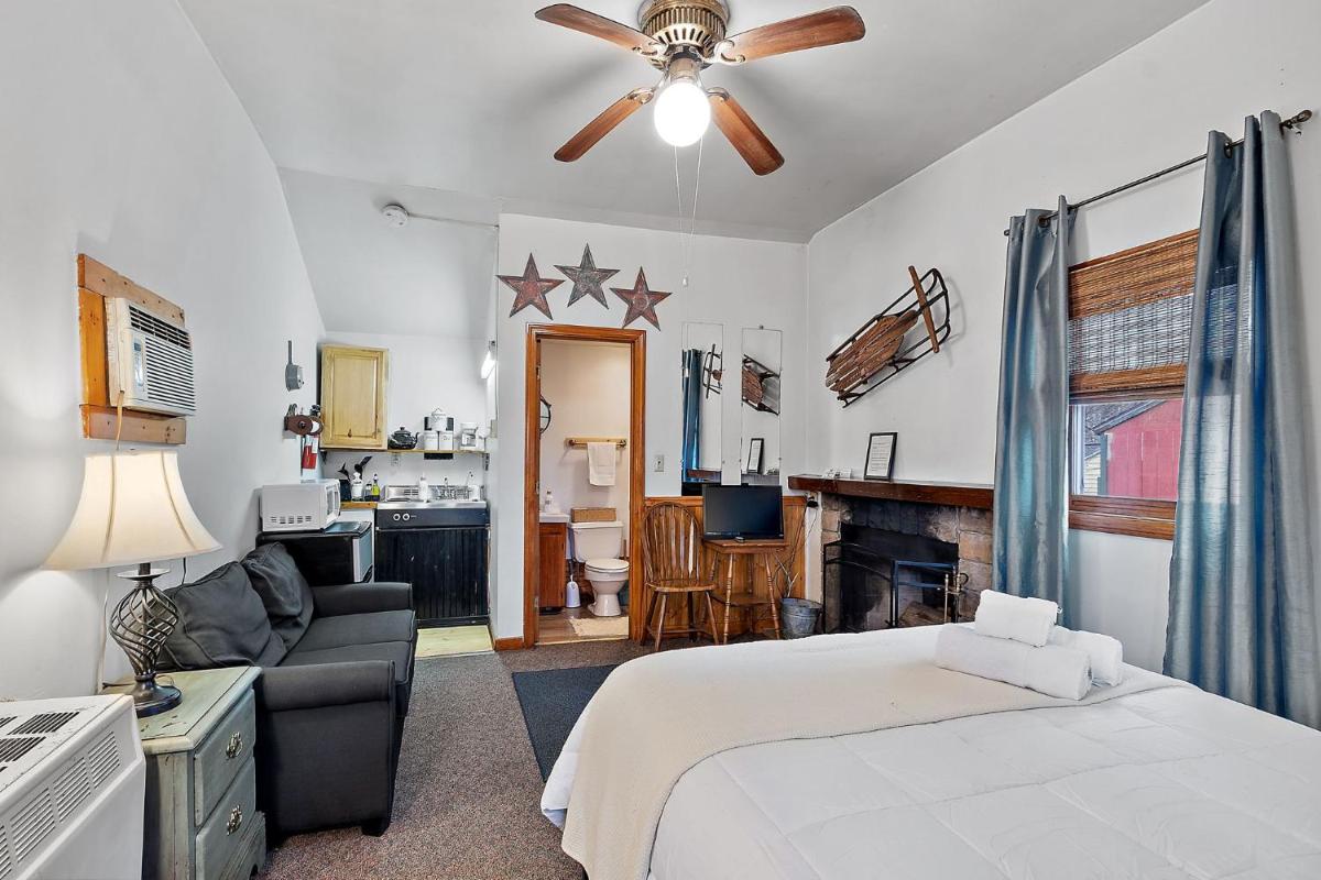 Sun Valley Cottages