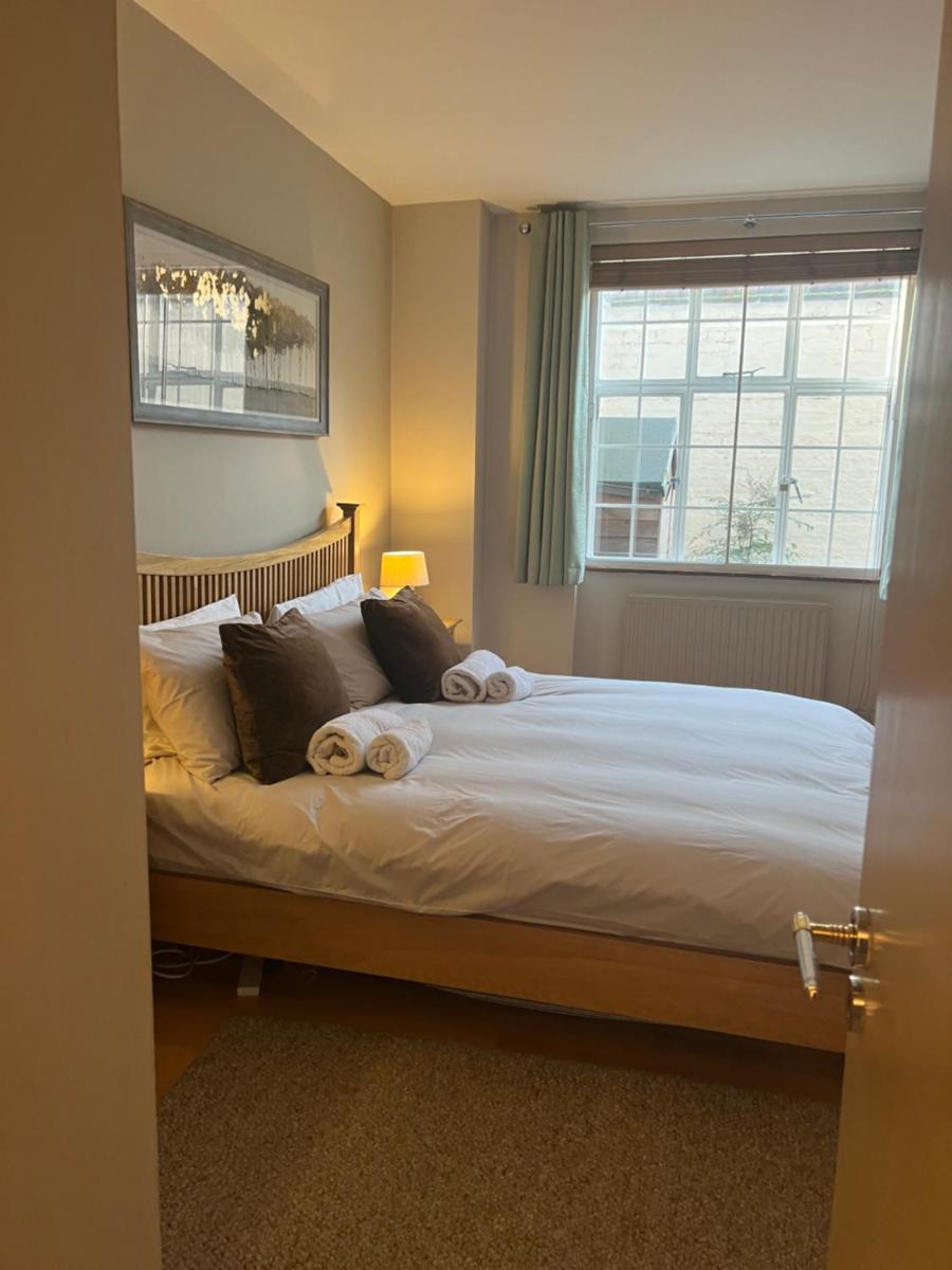 2 Bedroom Apartment just off Kings Road