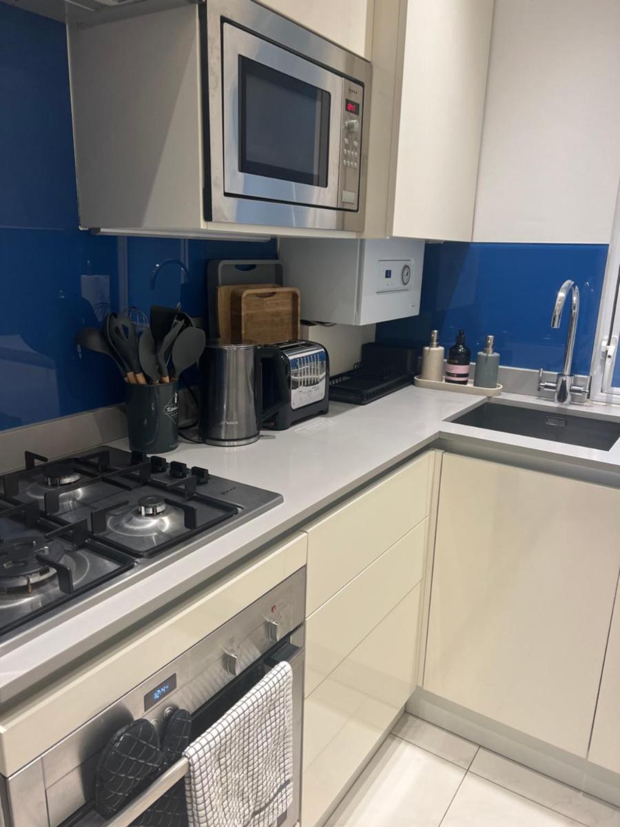 2 Bedroom Apartment just off Kings Road