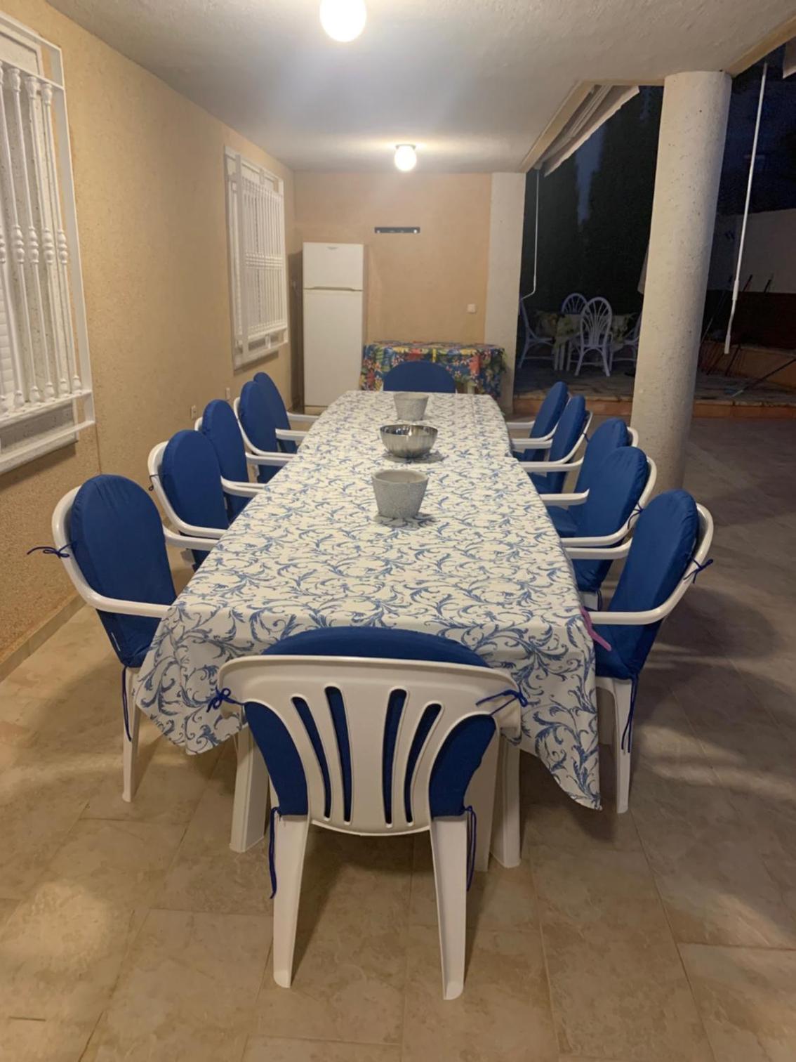 Agradable casa con piscina