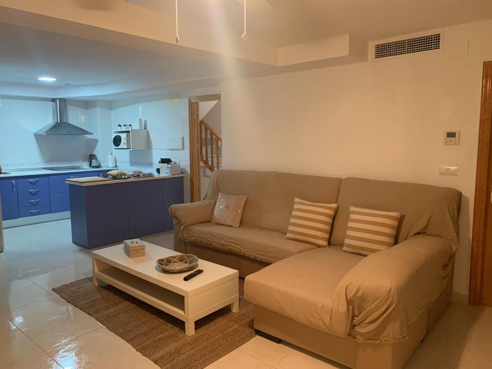 Agradable casa con piscina