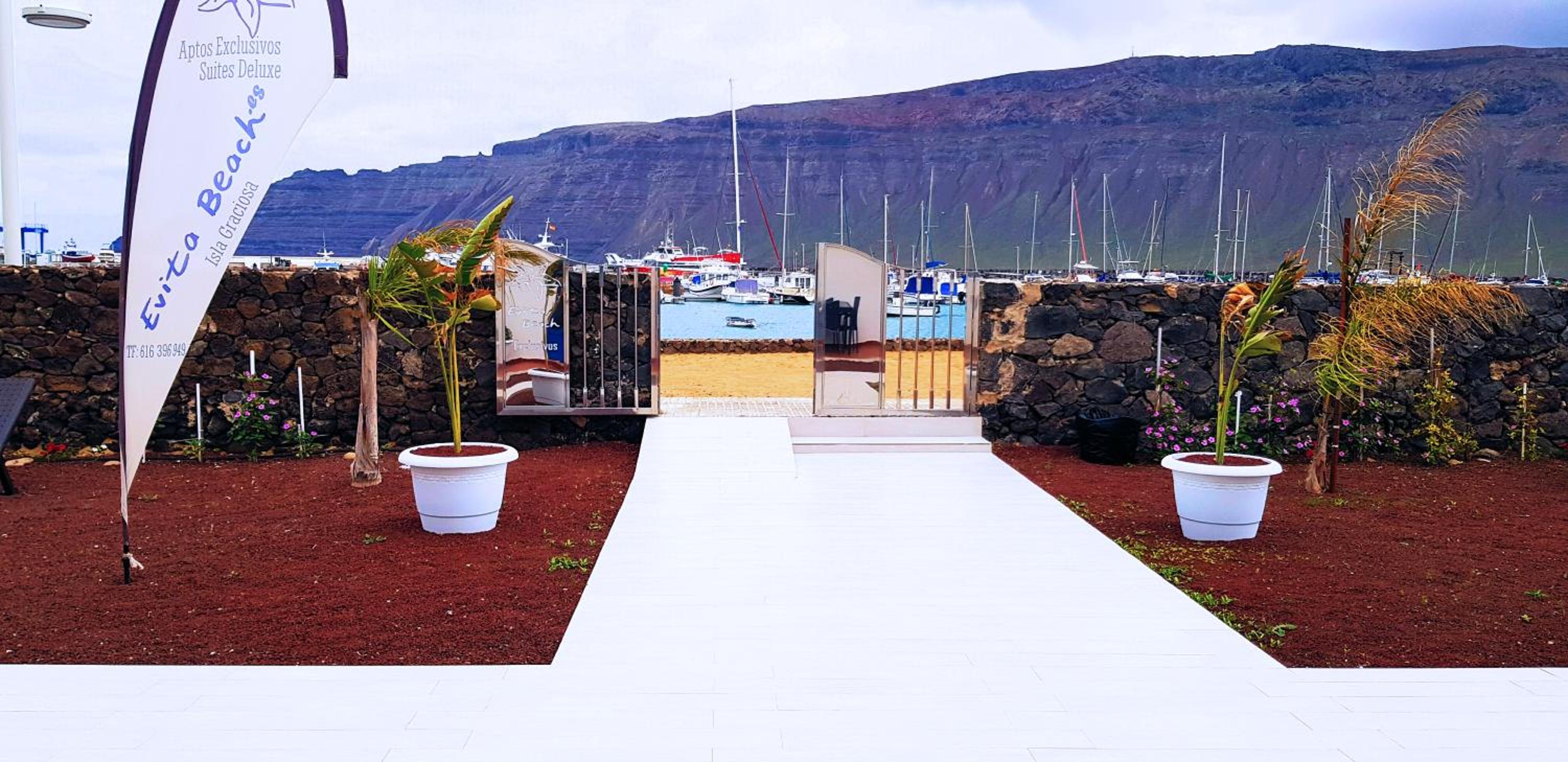 La Graciosa Camelia Beach Vistas Mar view 3