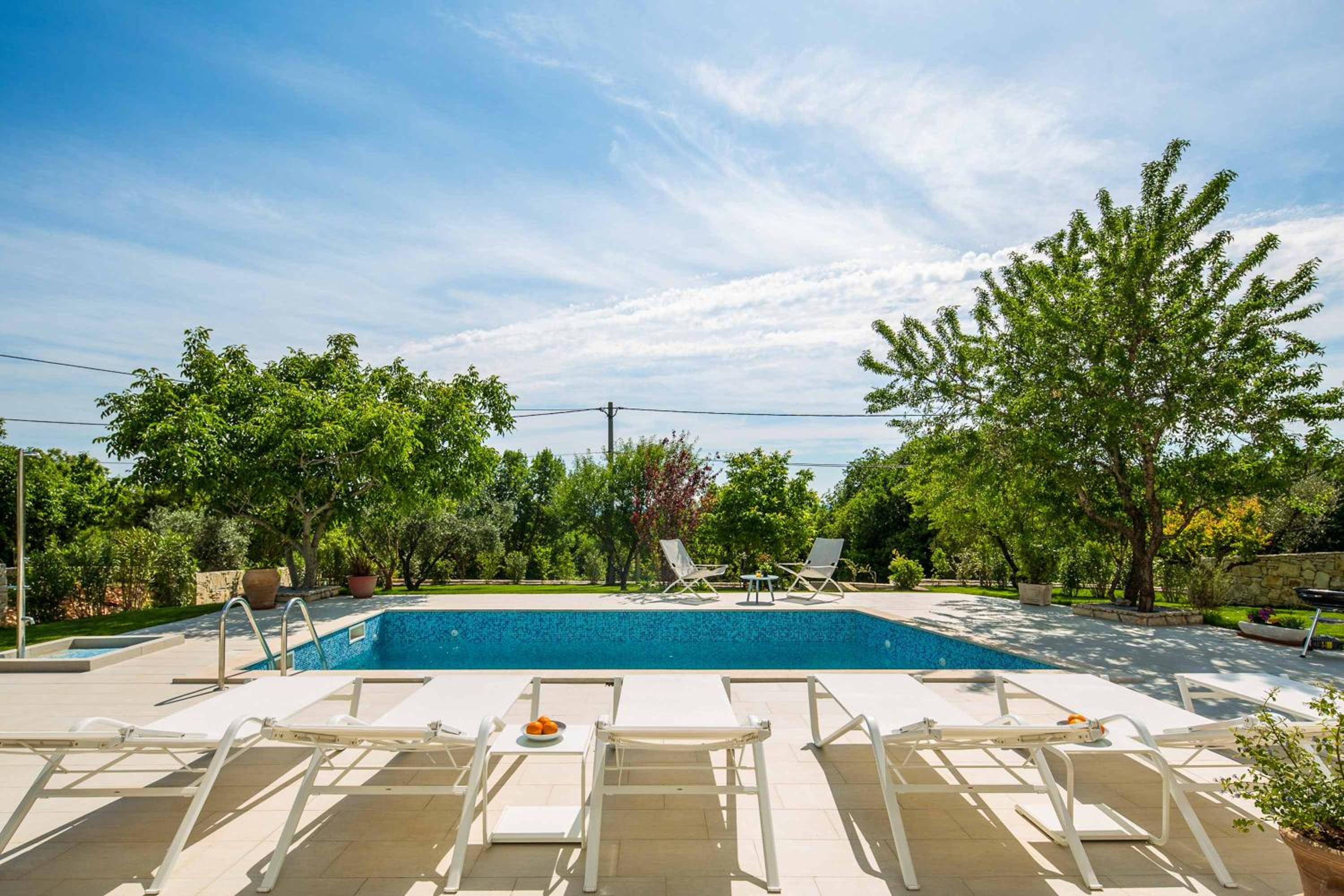 Villa White Pebble I view 2