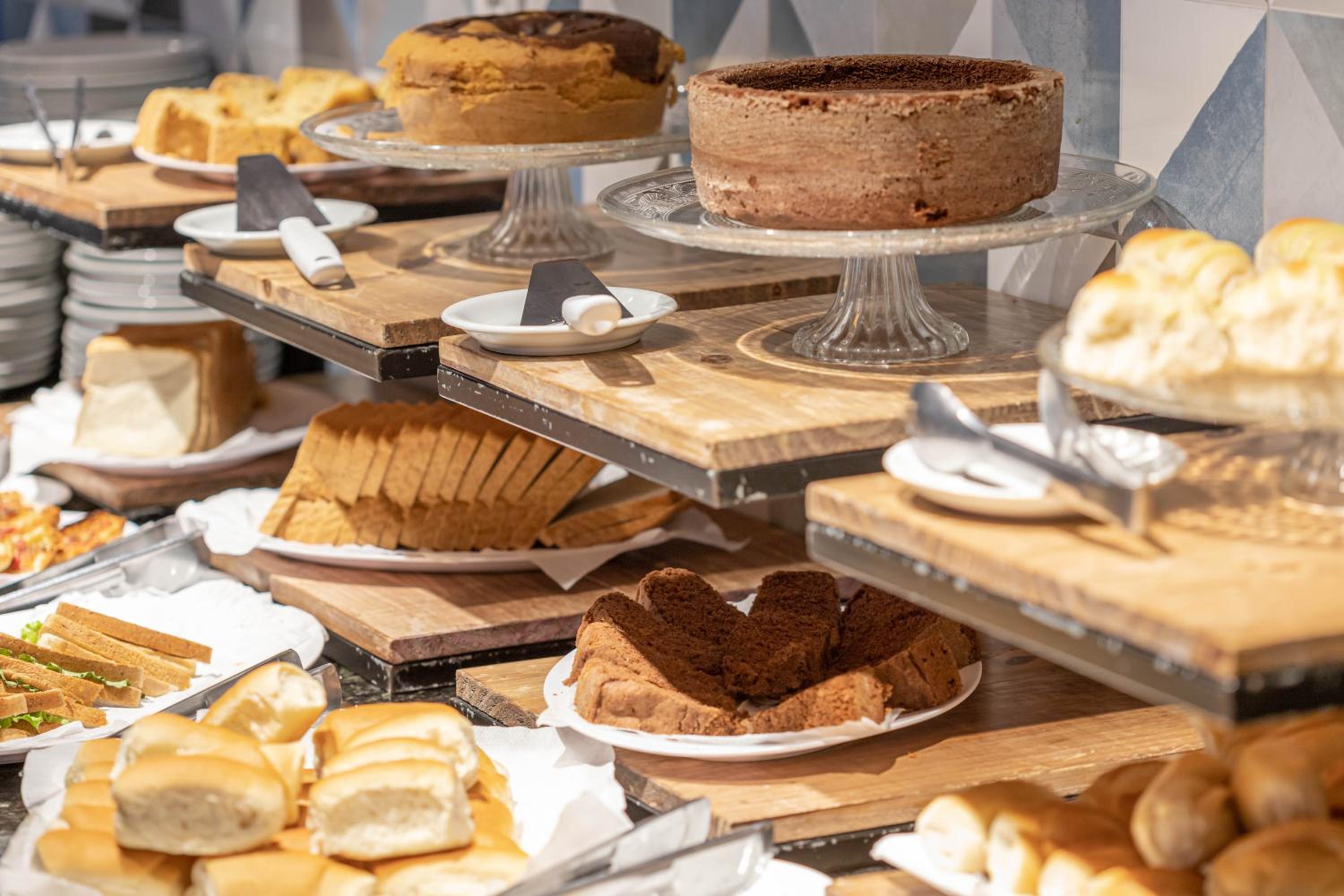 Bessa Beach Hotel - Property Image 27