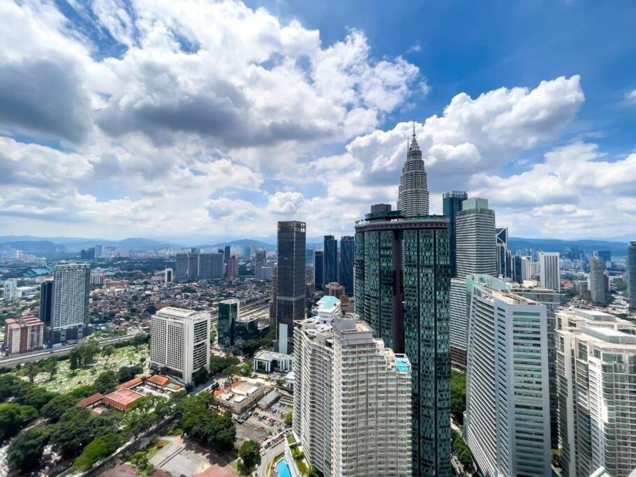 The Luxury Penthouses KLCC Petronas Twin tower Kuala Lumpur