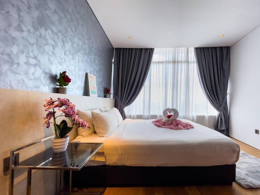 The Luxury Penthouses KLCC Petronas Twin tower Kuala Lumpur