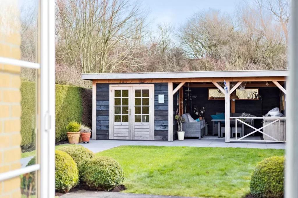 Vakantiehuis met Luxe Tuin dichtbij het strand view 4