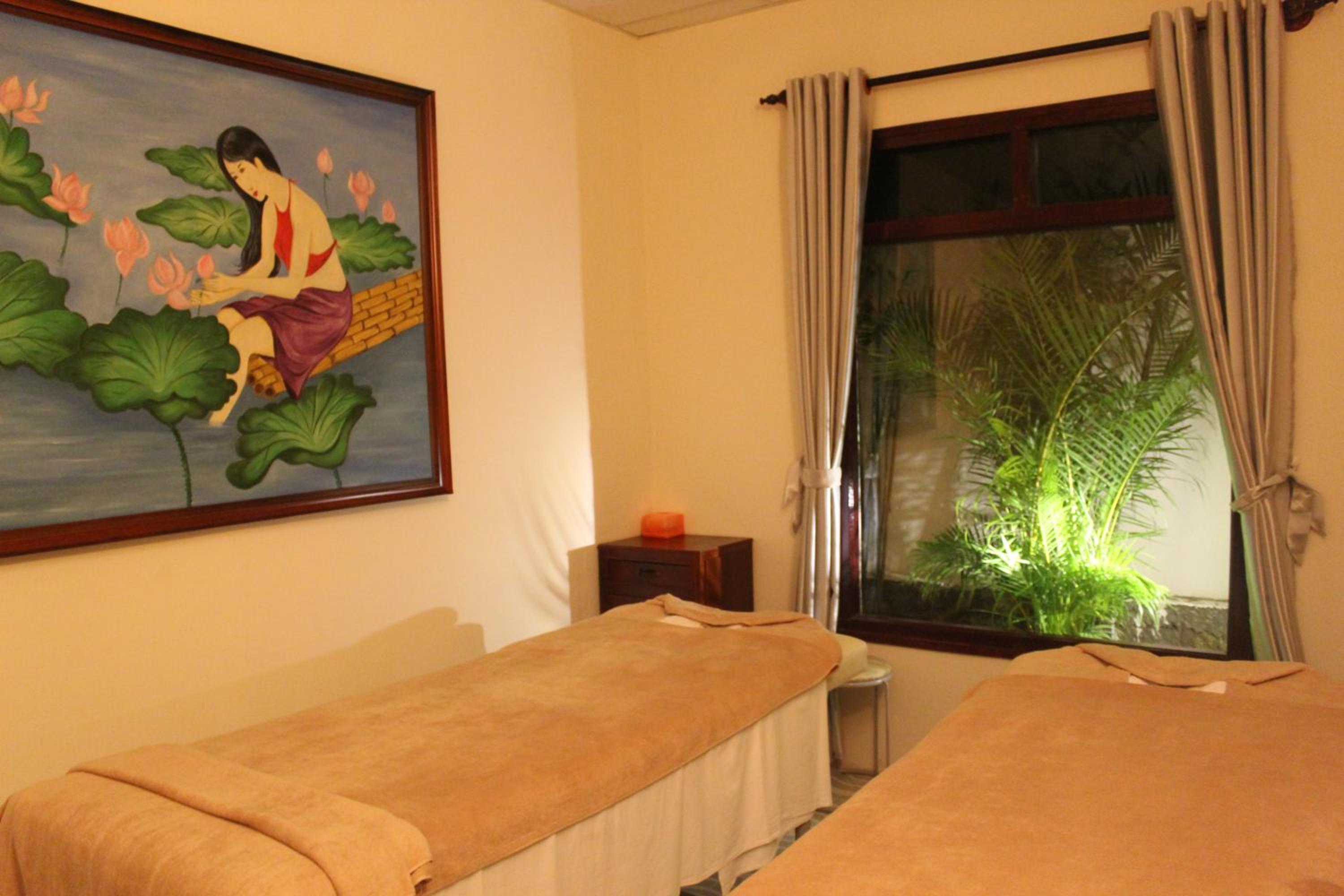 GM Doc Let Beach Resort & Spa