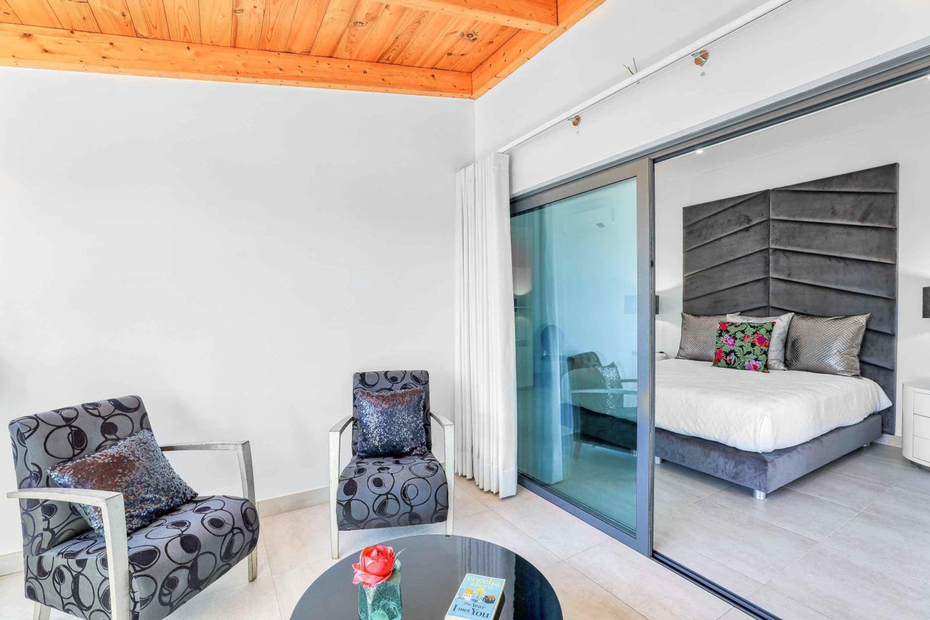 Villa Sequeira view 2