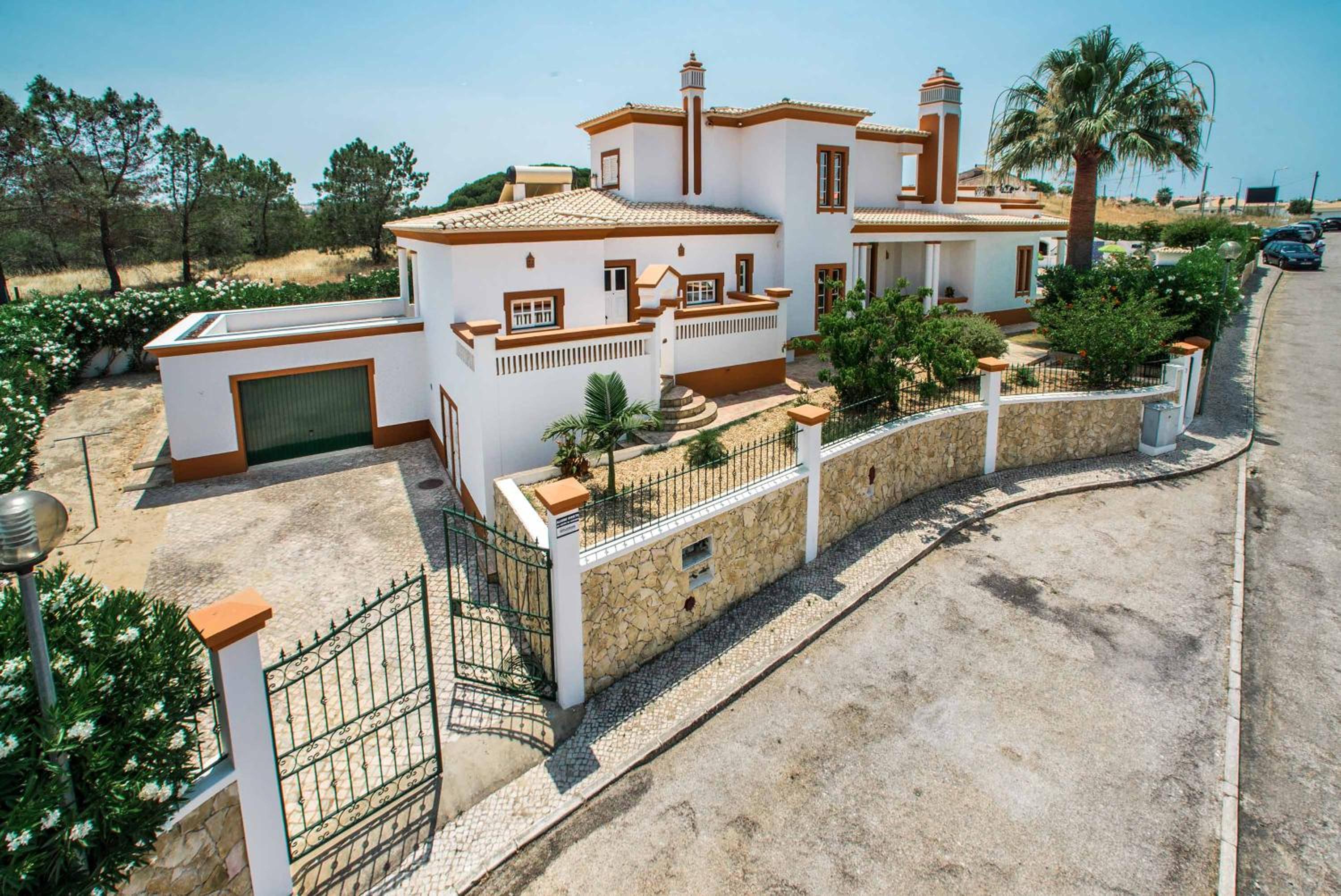 Villa Bitoque view 3