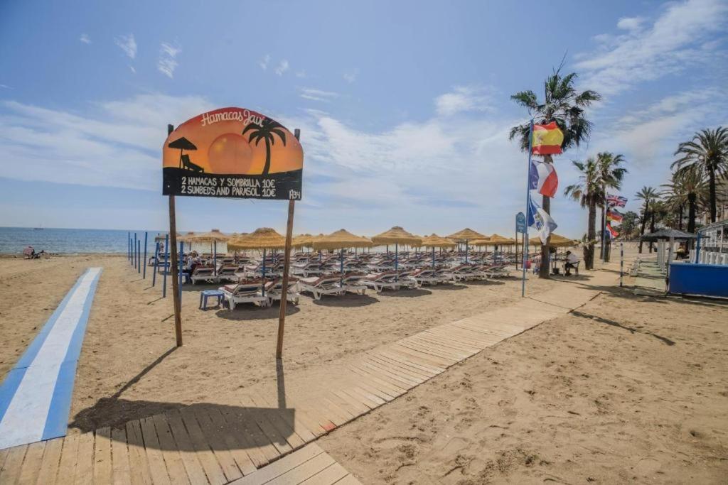 Benalmadena Beach Apartamento con Vistas al mar y Parking Privado Incluido