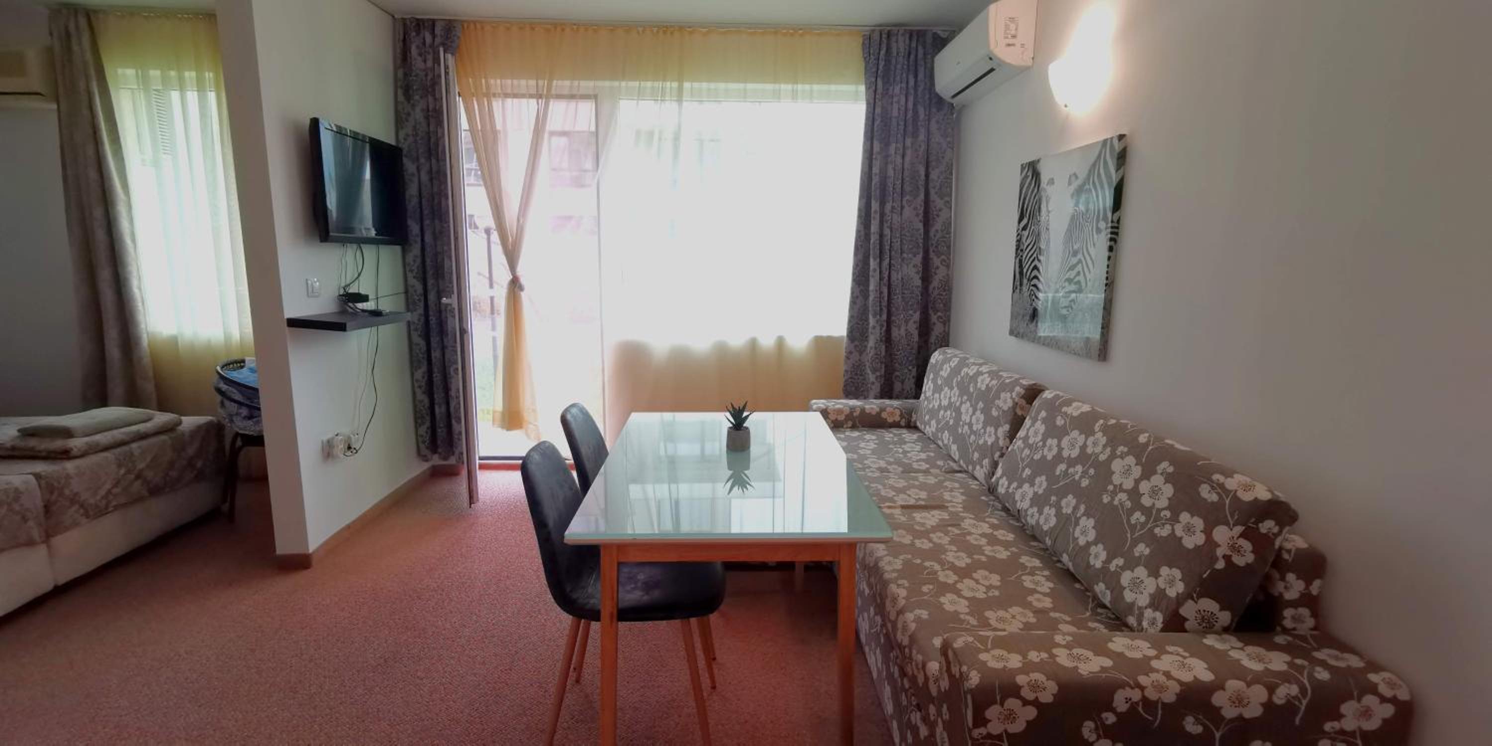 Seaview apartment - Clara Sarafovo - 100m to sea