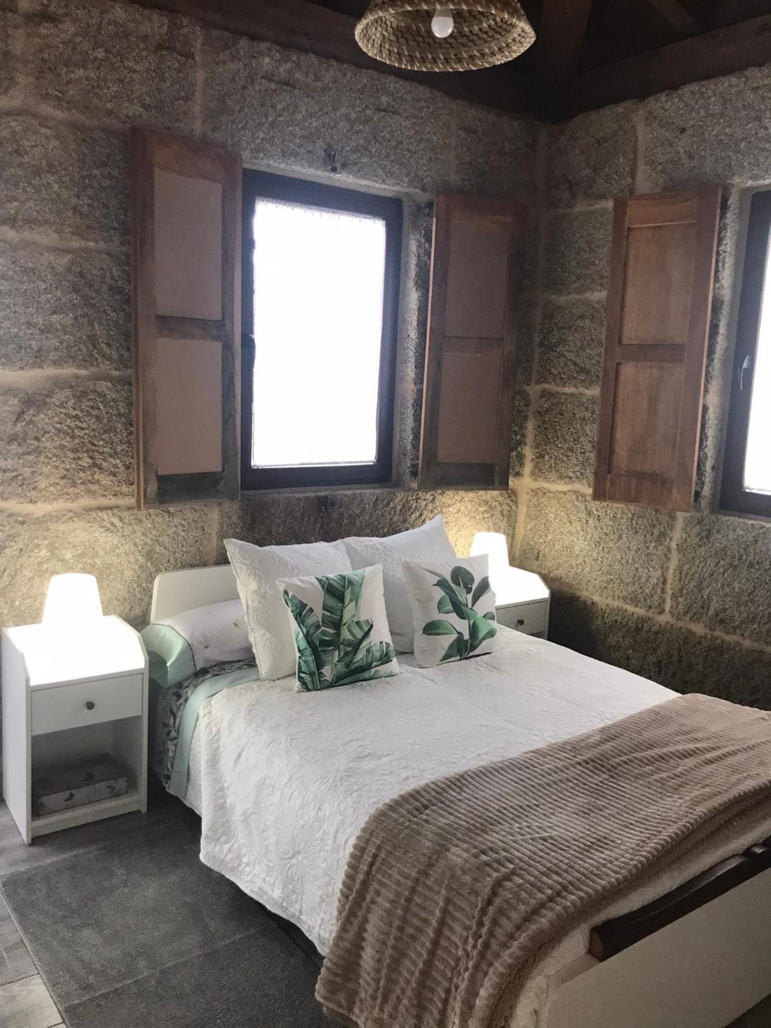 Casa Escuela Trasmiras, Casa dos Mestres
