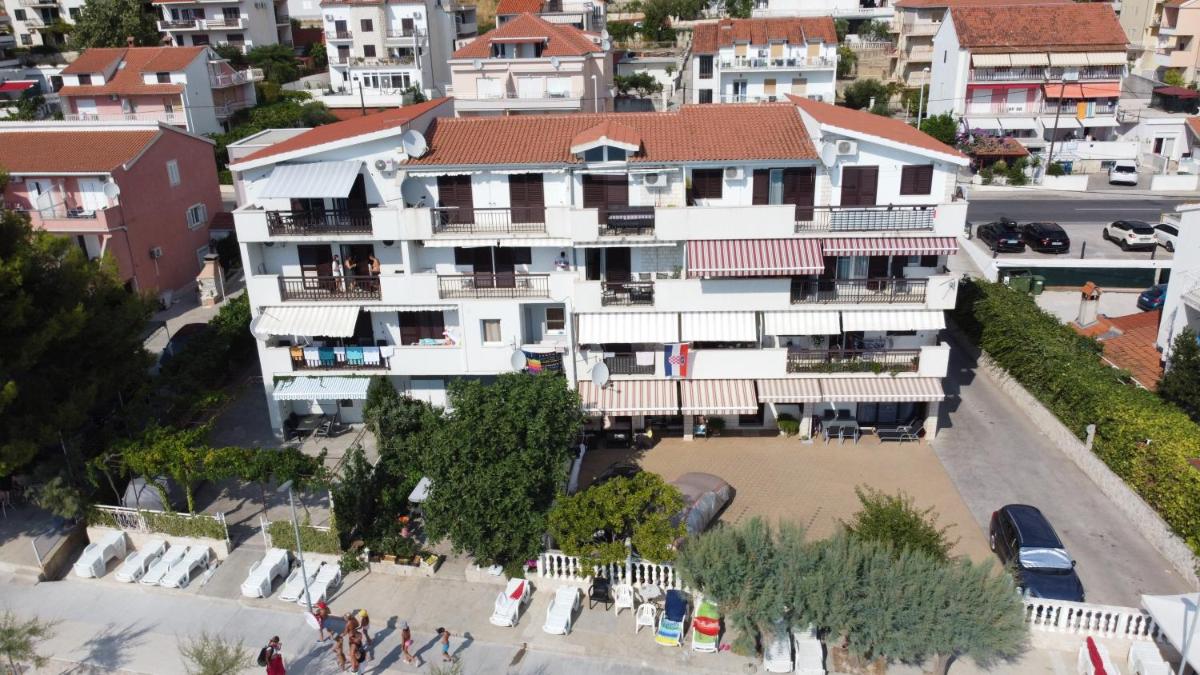 Podstrana Vacations - Apartments Ivica - Property Image 2