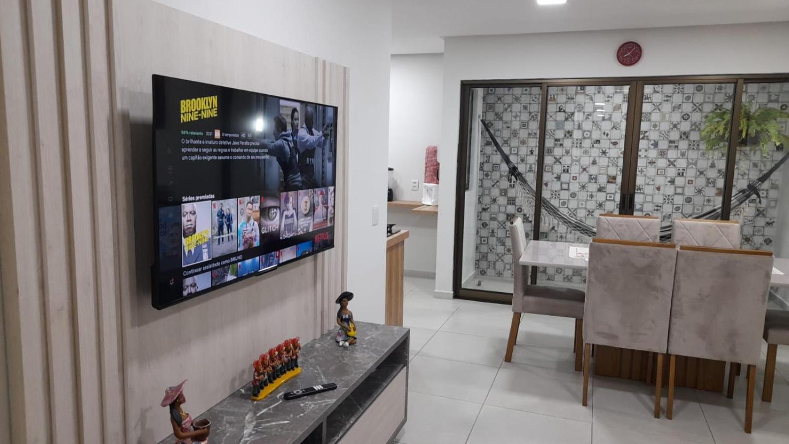 FLATS MANOEL TAVARES