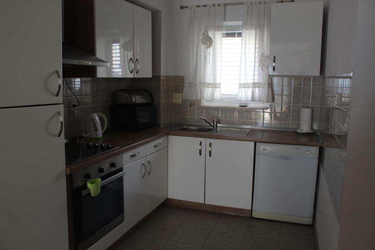 Podstrana Vacations - Apartments Ivica - Property Image 6