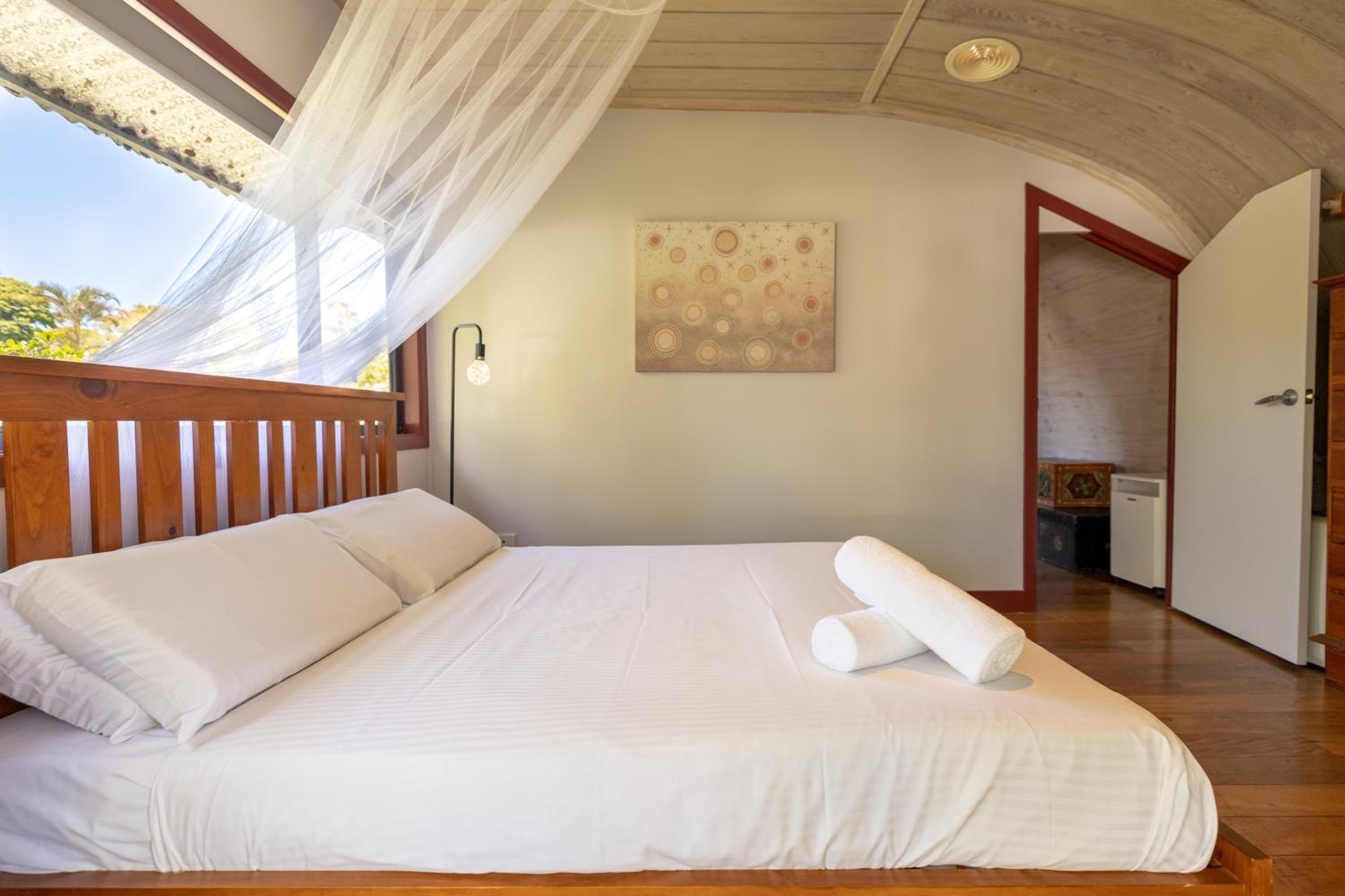 Dreamtime Belongil - house opposite the beach