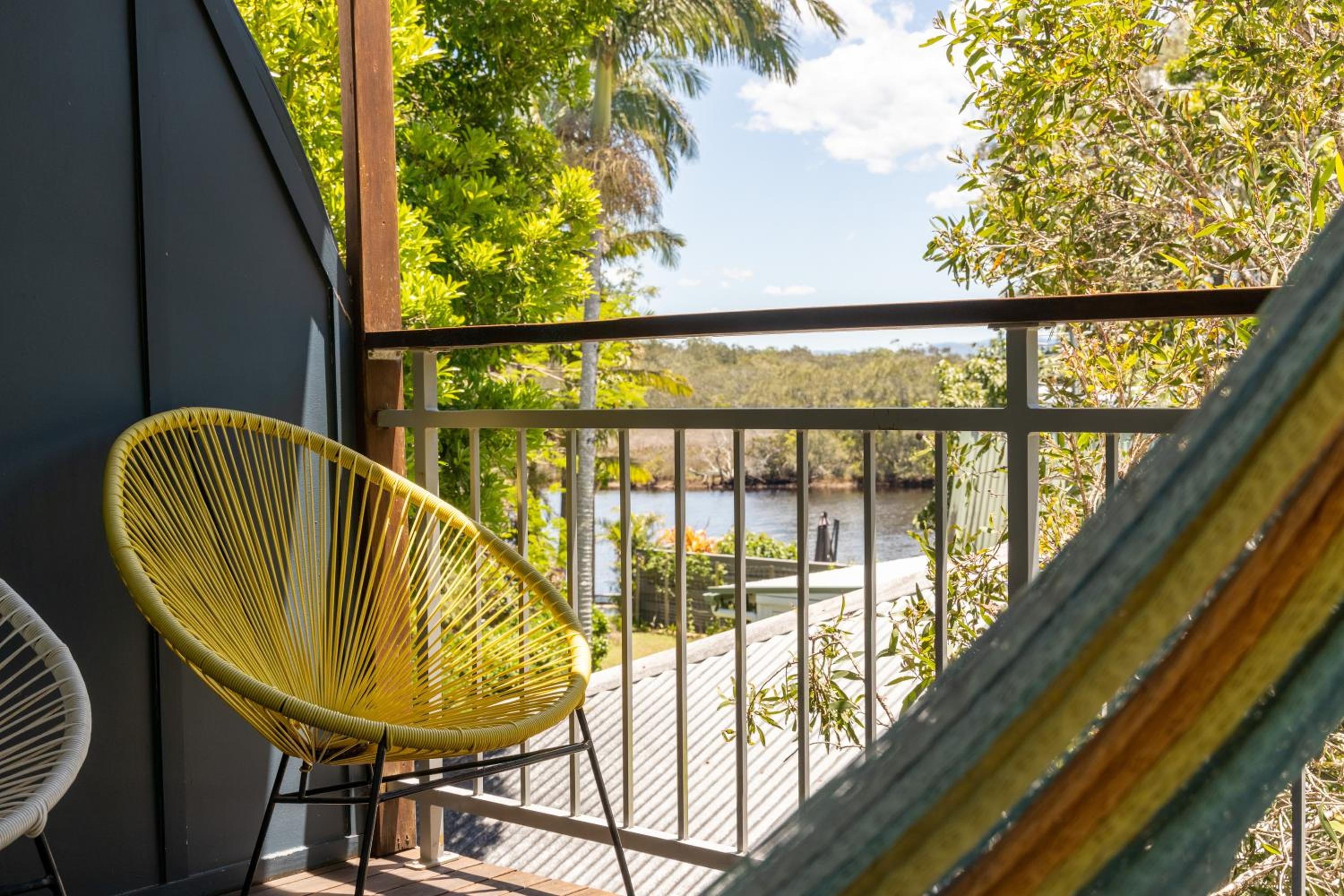 Dreamtime Belongil - house opposite the beach