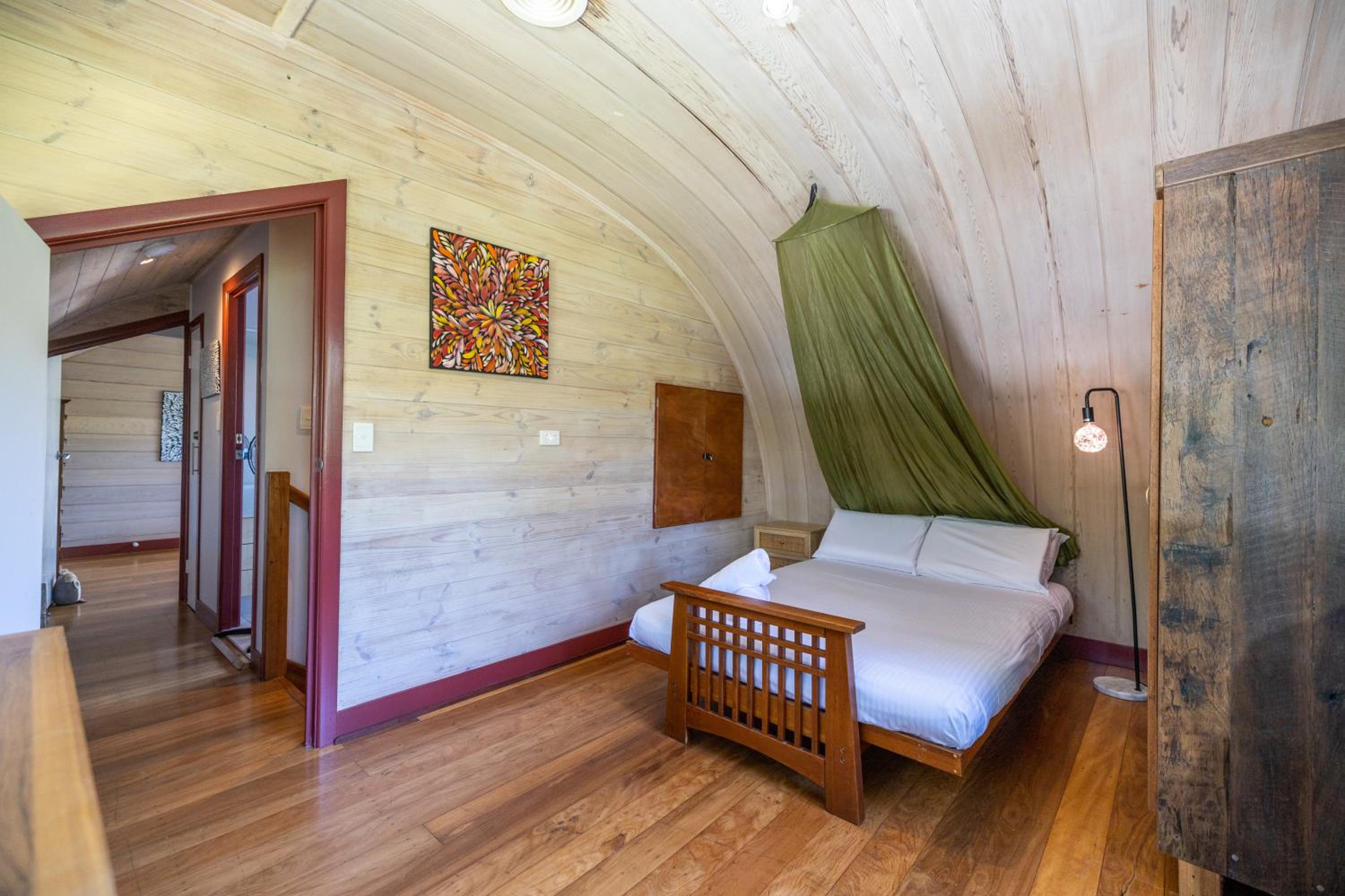 Dreamtime Belongil - house opposite the beach
