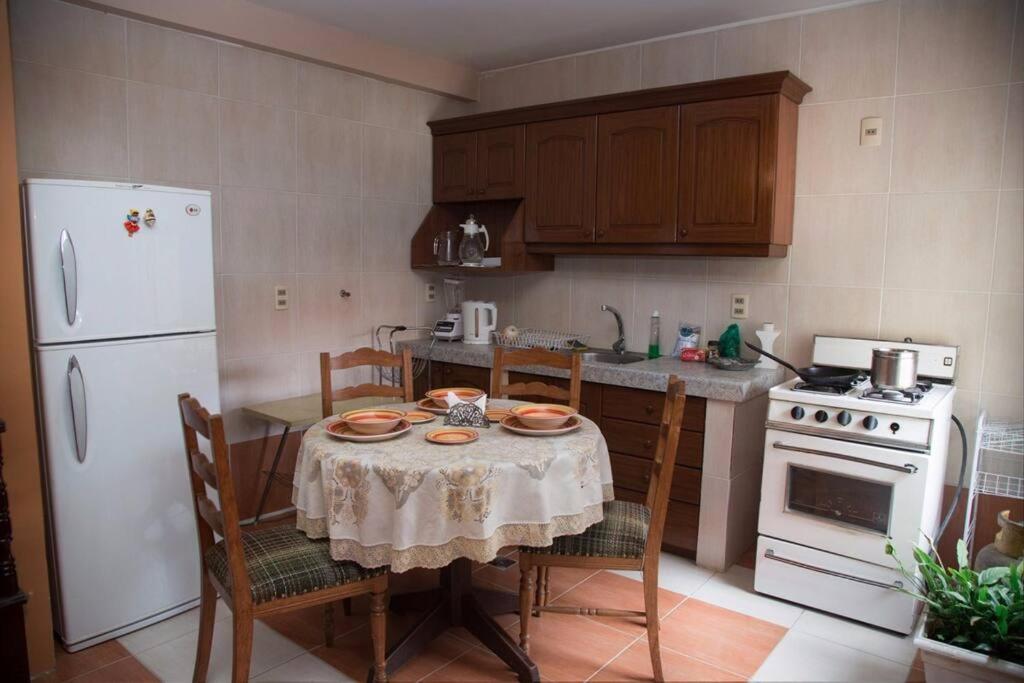 Comfortable & Sunny House in La Paz