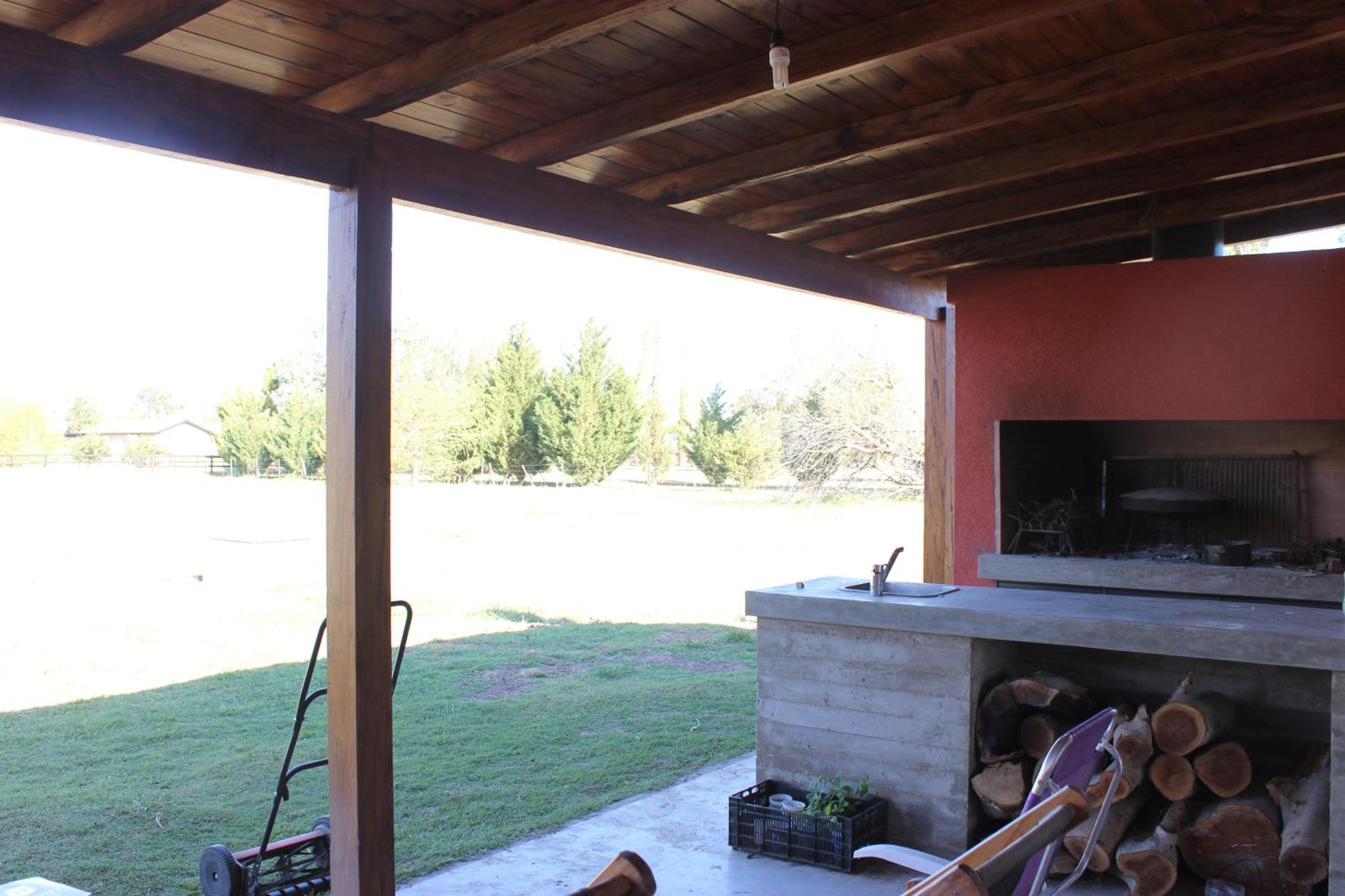 Chacra Las Lilas Casa de campo Farm House Lujan Buenos Aires