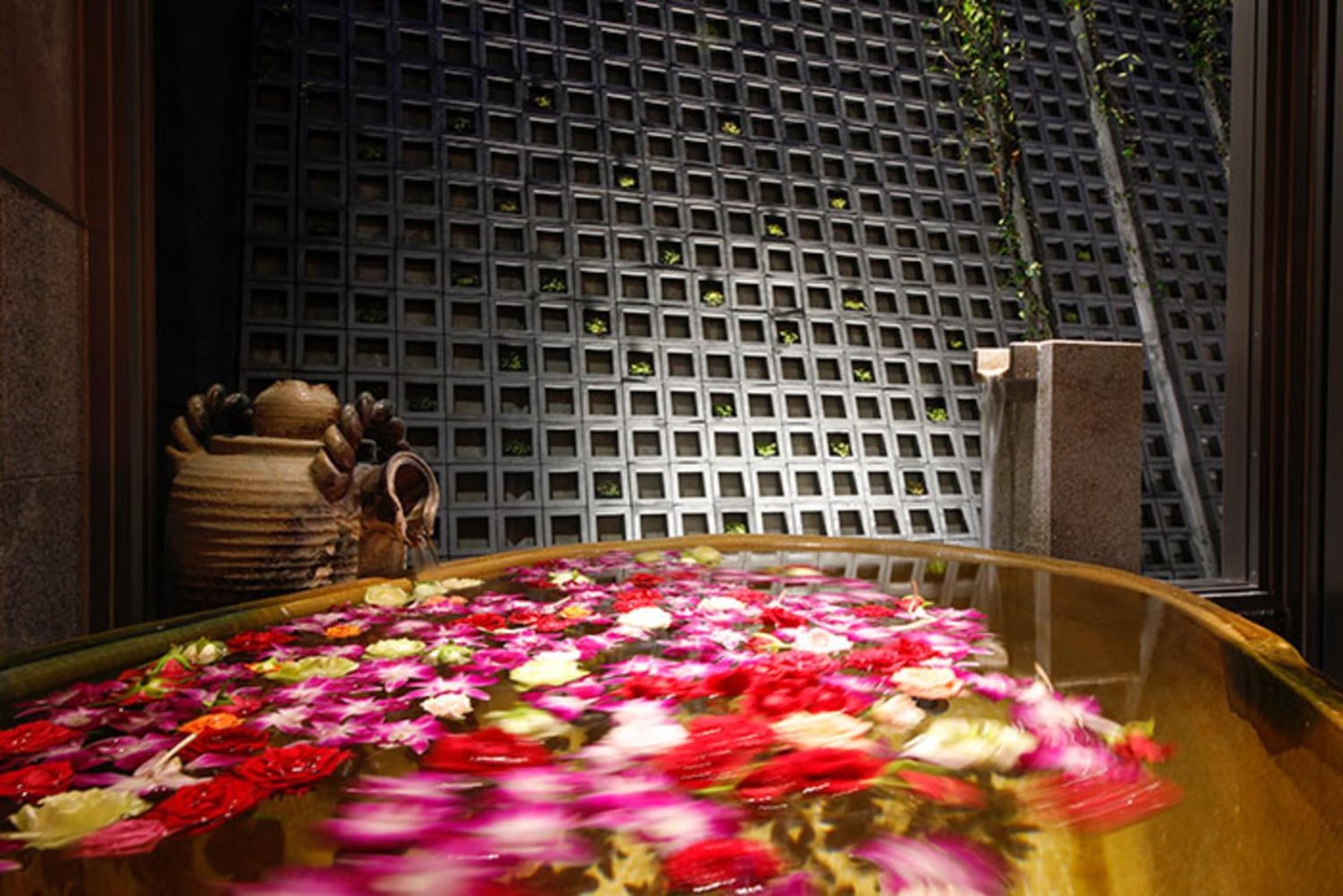Yuraku Kinosaki Spa & Gardens