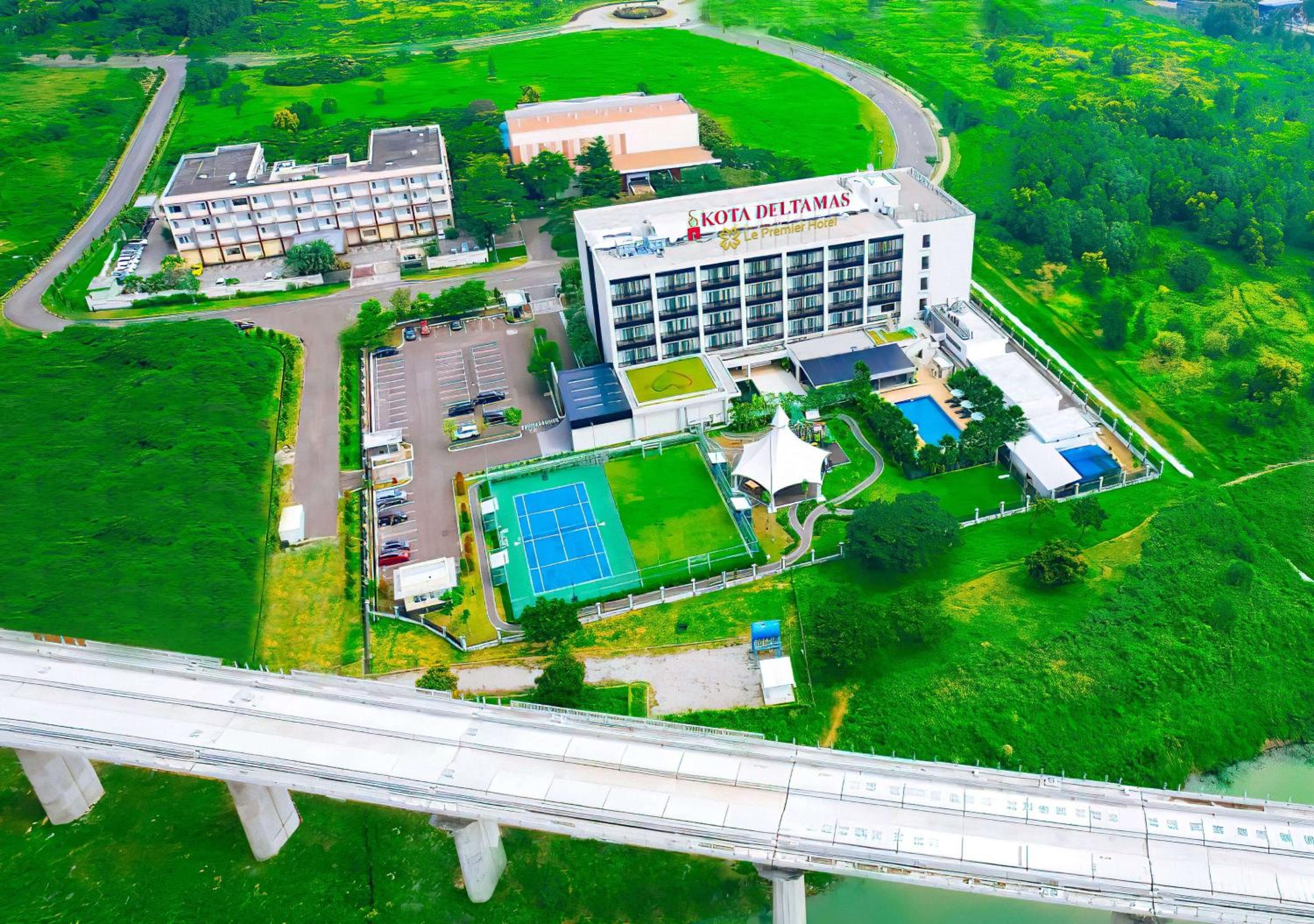 Le Premier Hotel Deltamas, Cikarang - 18