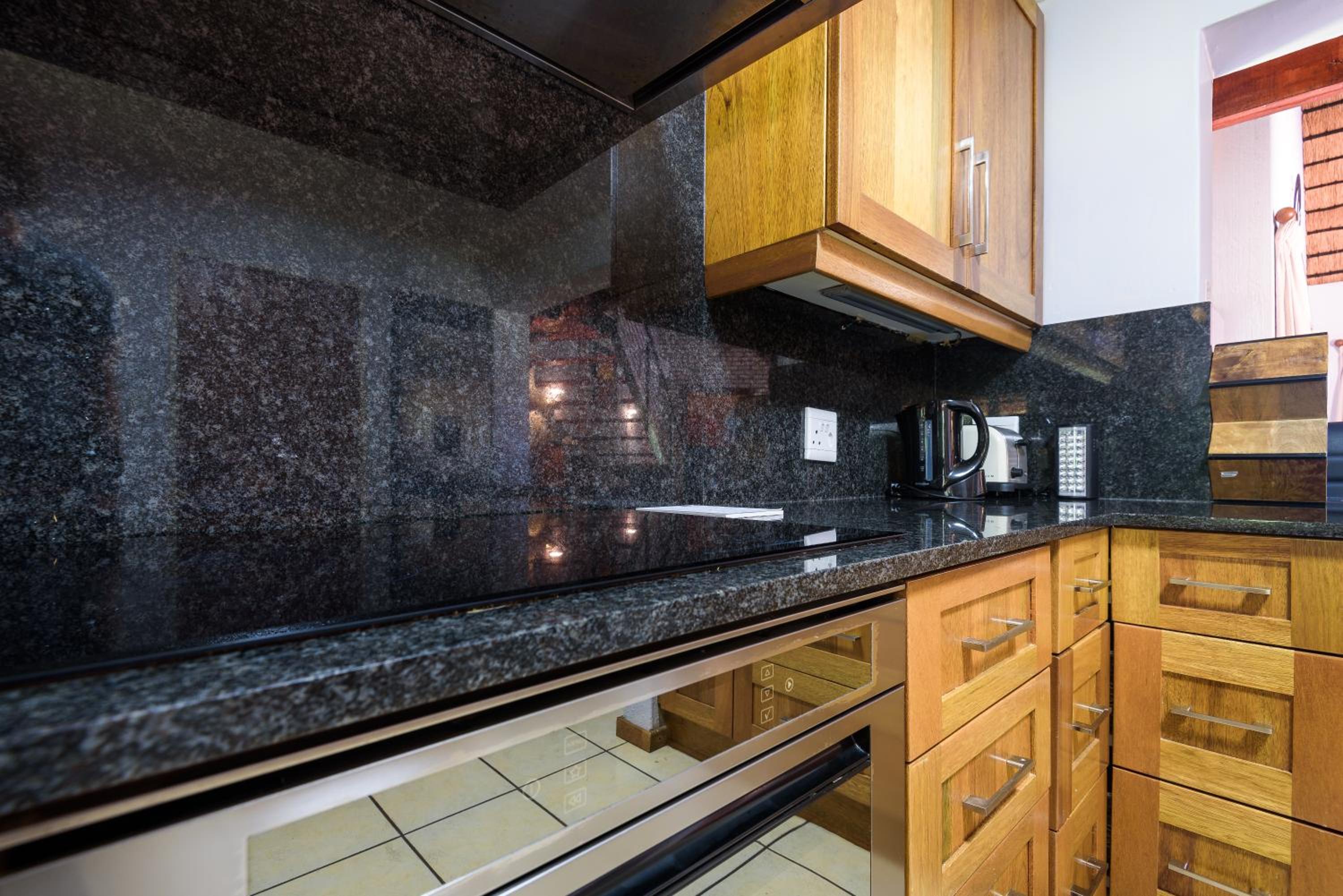 Hazyview Vacations - Kruger Park Lodge Unit No. 241 - Property Image 4