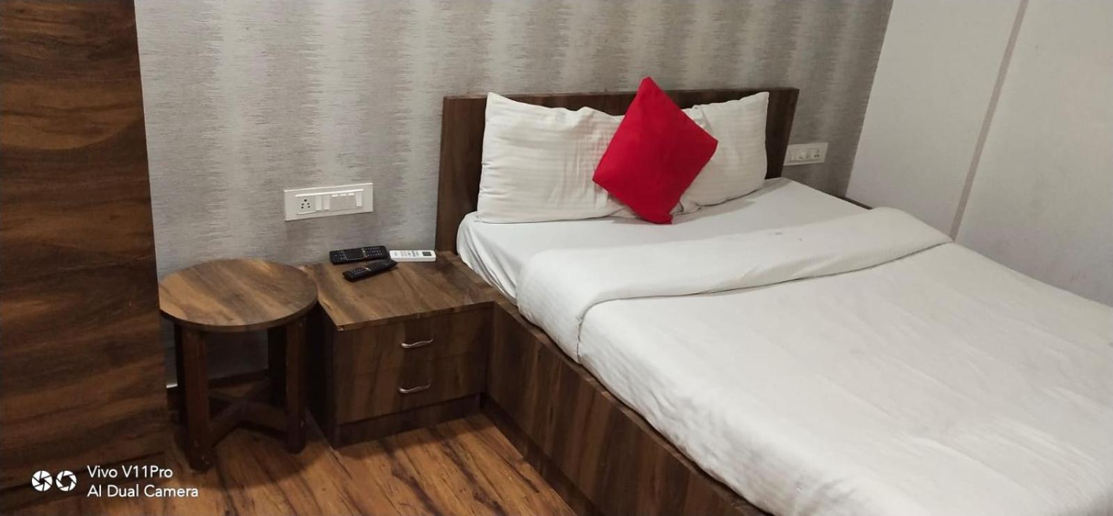 hotel shreenivas