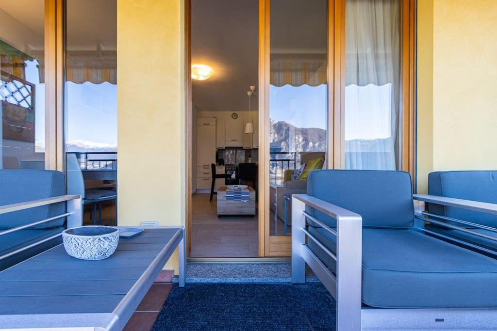 Wraparound Lake Views Bellavista Residence