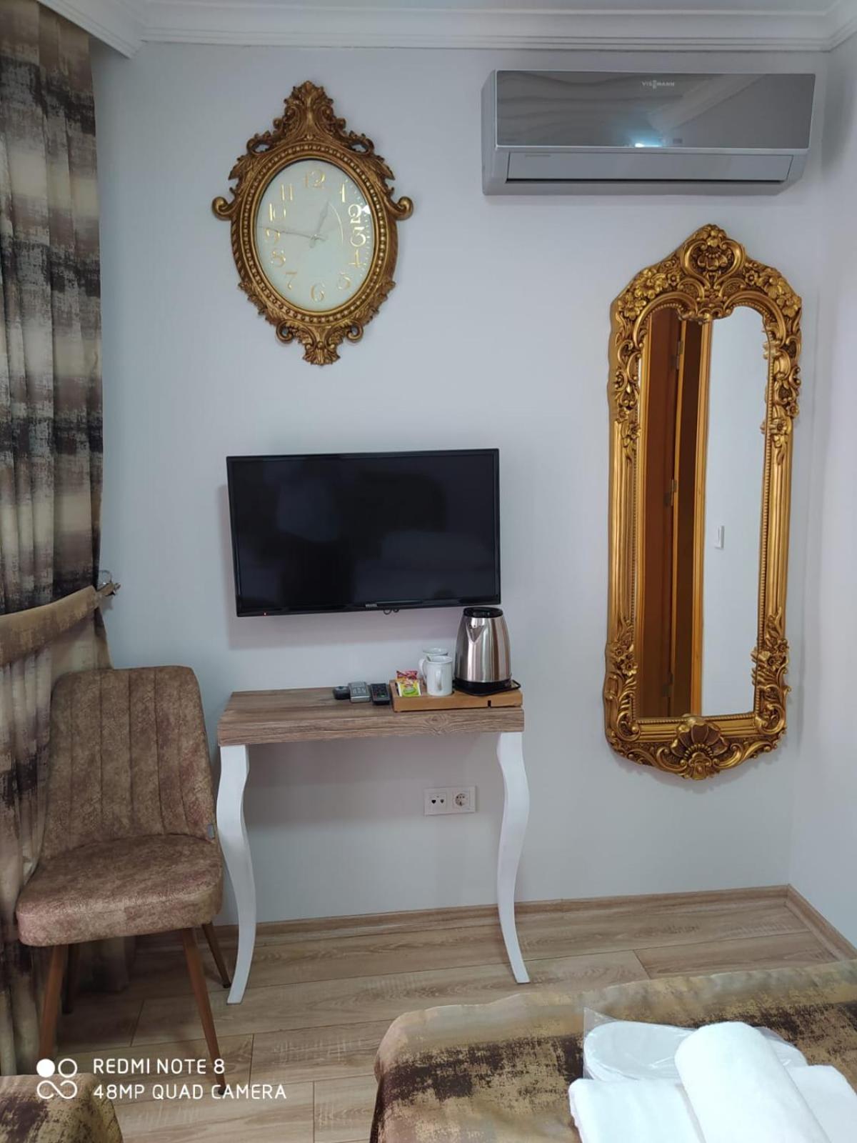 New Cherry Hotel - Image 17