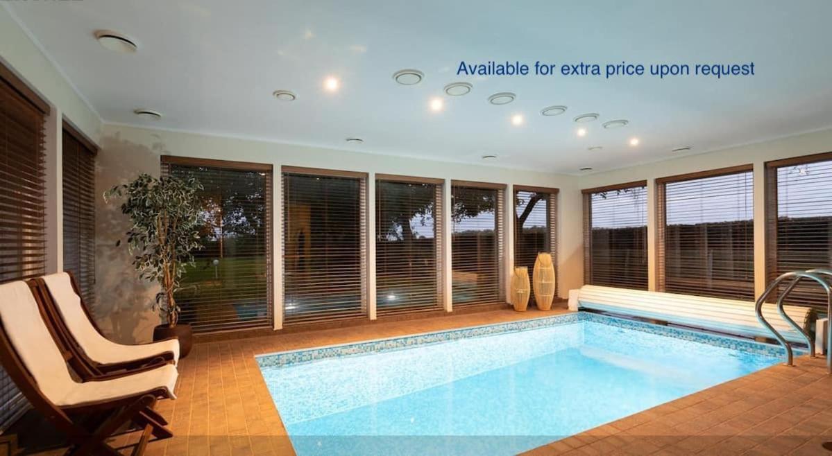 Hotel Tranquility with Luxury - Image 1