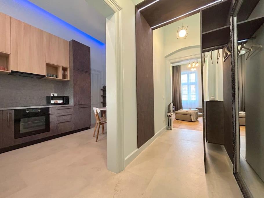 Victory Apartment