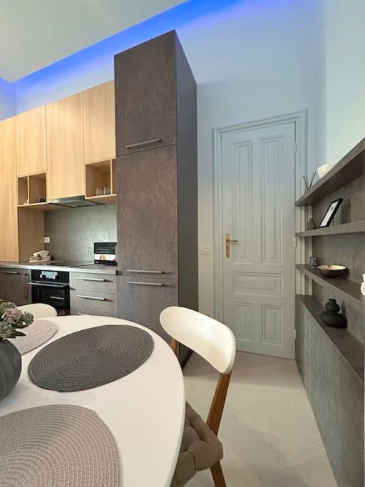 Victory Apartment