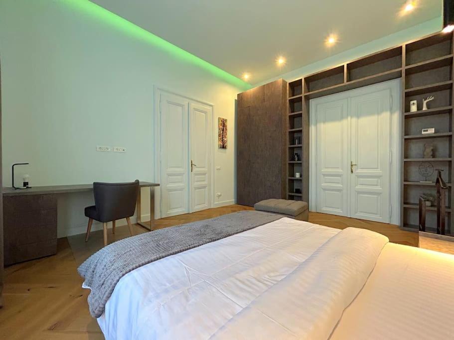 Victory Apartment