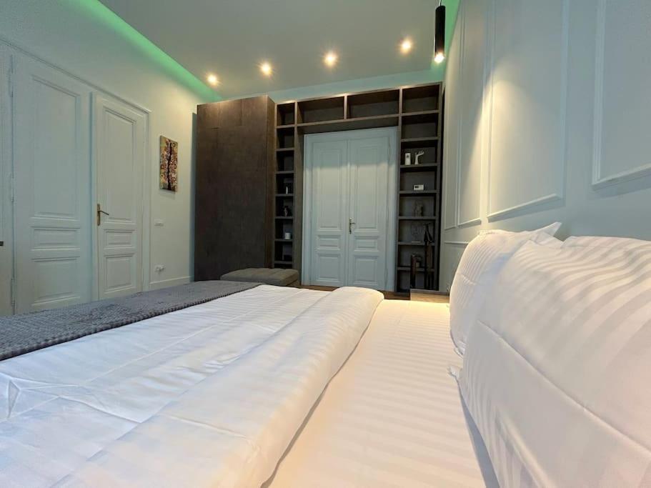 Victory Apartment